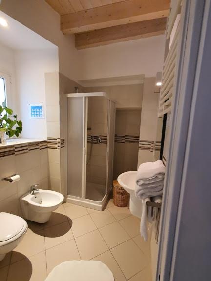 Arco Della Neve Guest House Bari Bagian luar foto