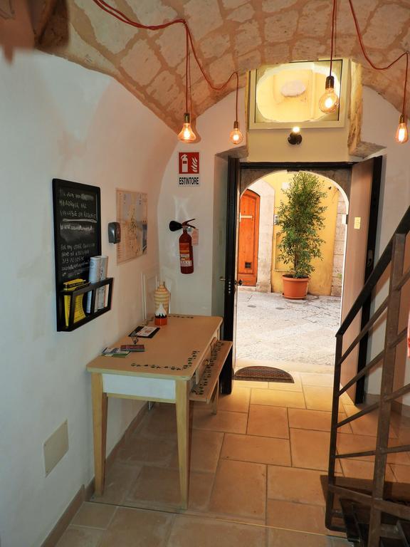 Arco Della Neve Guest House Bari Bagian luar foto