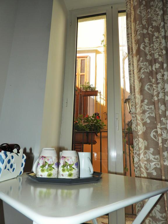 Arco Della Neve Guest House Bari Bagian luar foto
