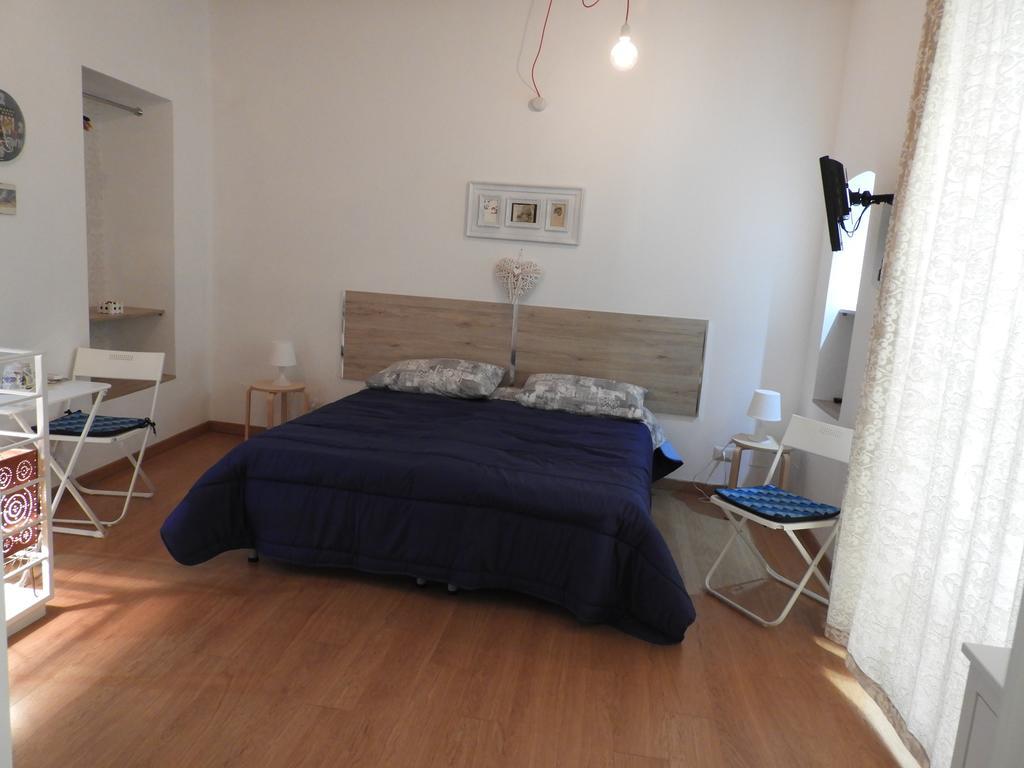 Arco Della Neve Guest House Bari Bagian luar foto