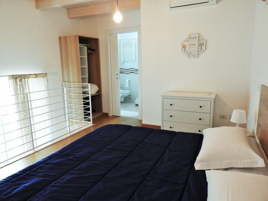 Arco Della Neve Guest House Bari Bagian luar foto